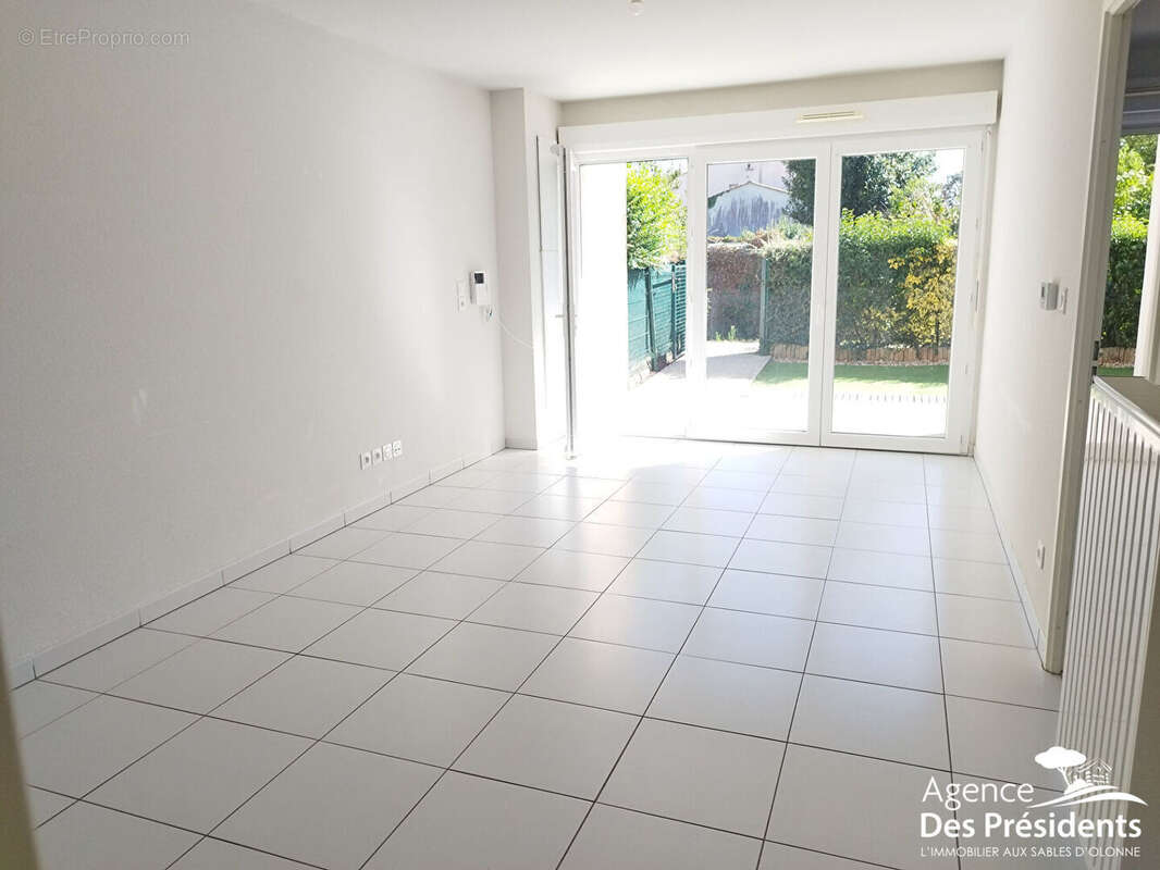 Appartement bourg chateau - photo 4