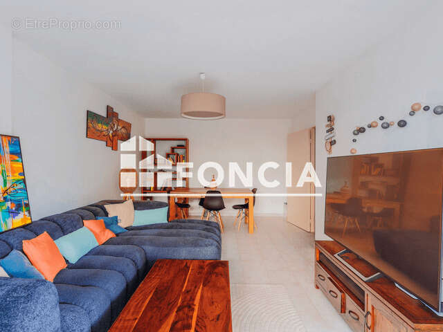 Appartement à MARSEILLE-8E