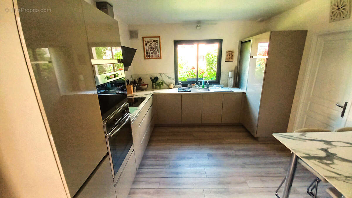 Maison à NOTRE-DAME-DE-BONDEVILLE