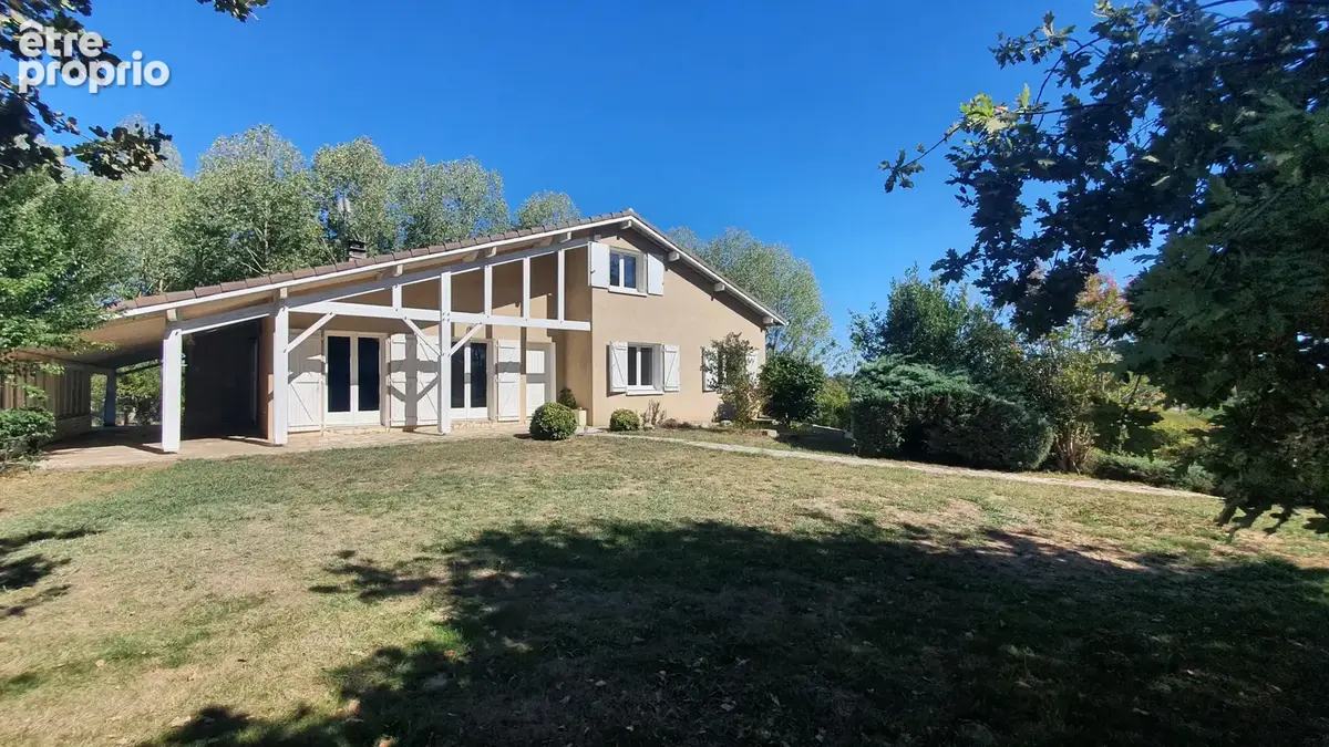 Maison à HAGETMAU