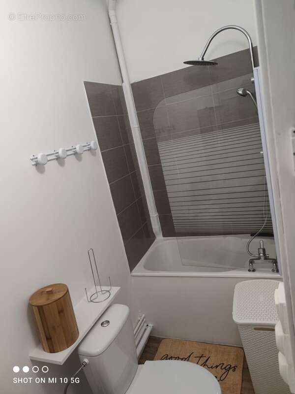 Appartement à NERIS-LES-BAINS