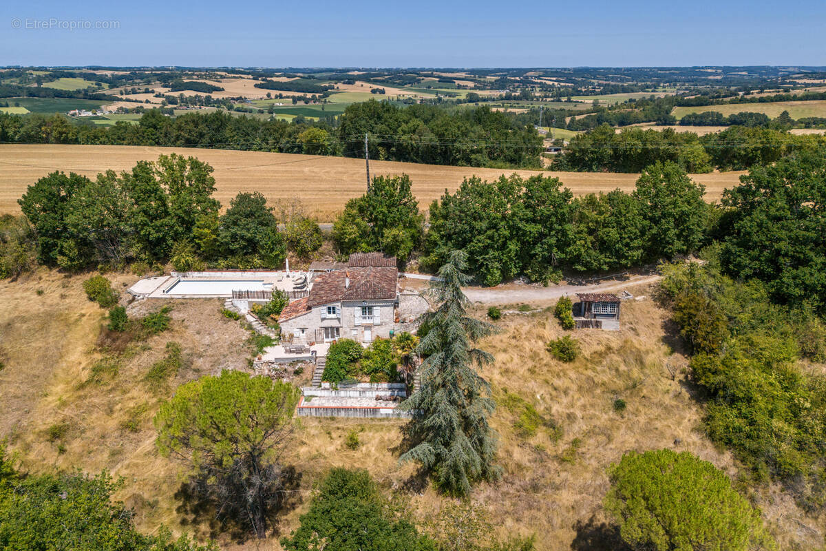 Maison à SAINT-PAUL-D'ESPIS