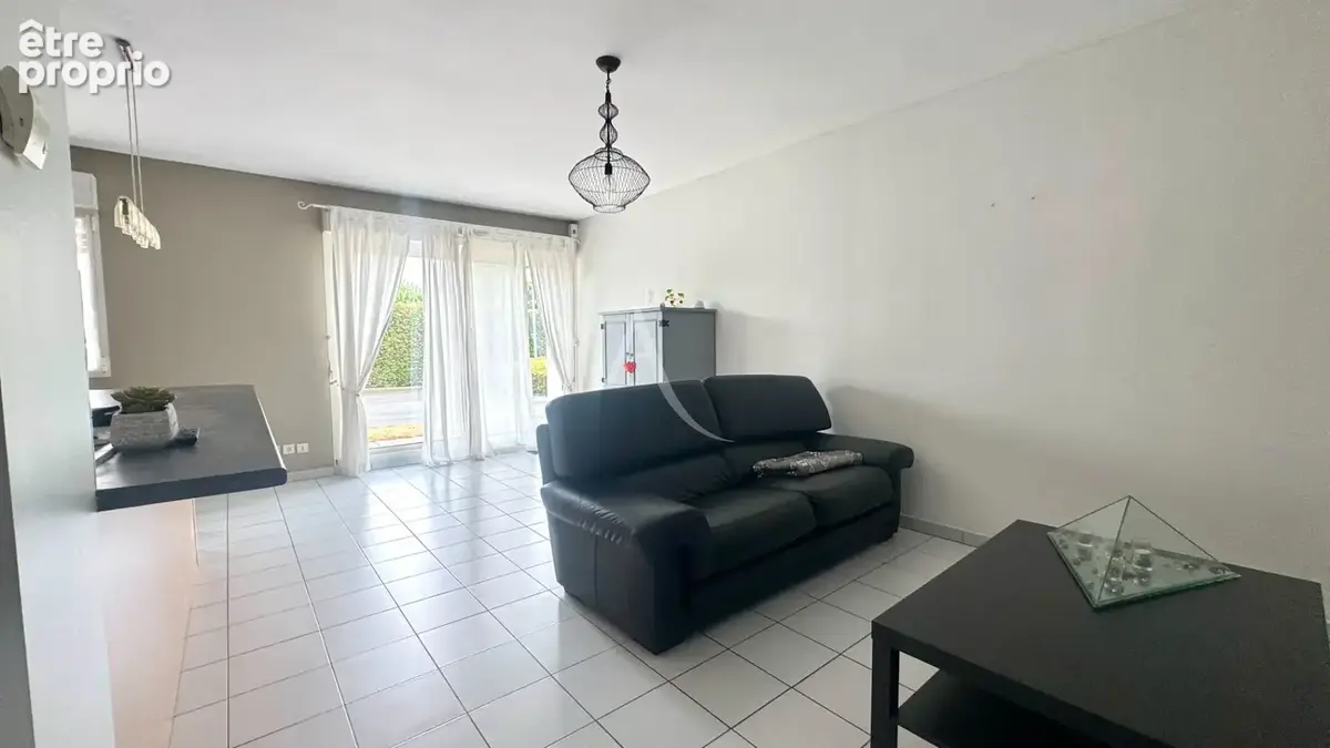 Appartement T3 en rez-de-chaussée avec terrasse et 2 places de parking Brebières - photo 3