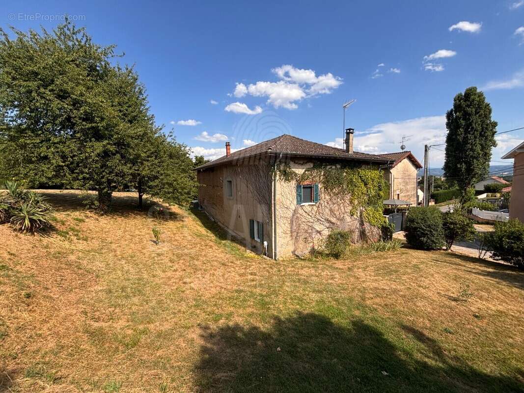 Maison à LA COTE-SAINT-ANDRE