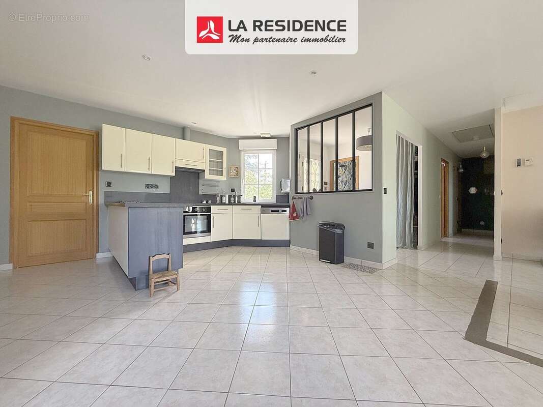 Maison 114 m² à Moisson  - photo 3