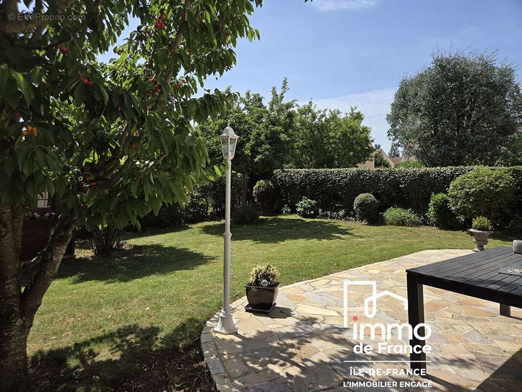 Maison à LONGJUMEAU