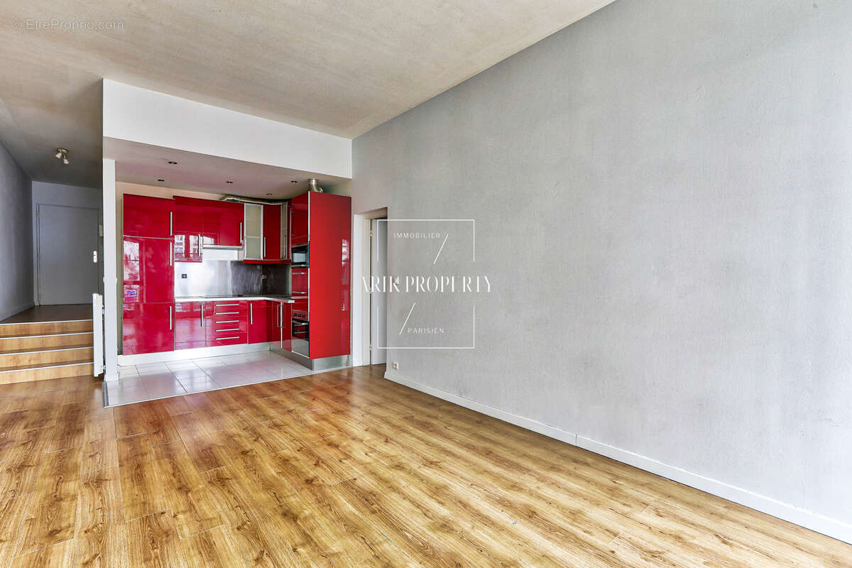 Appartement à PARIS-2E