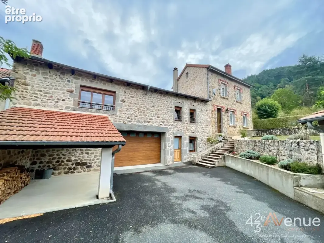 Maison 5 pièces 160 m² à vendre à Beauzac (43590) - photo 2