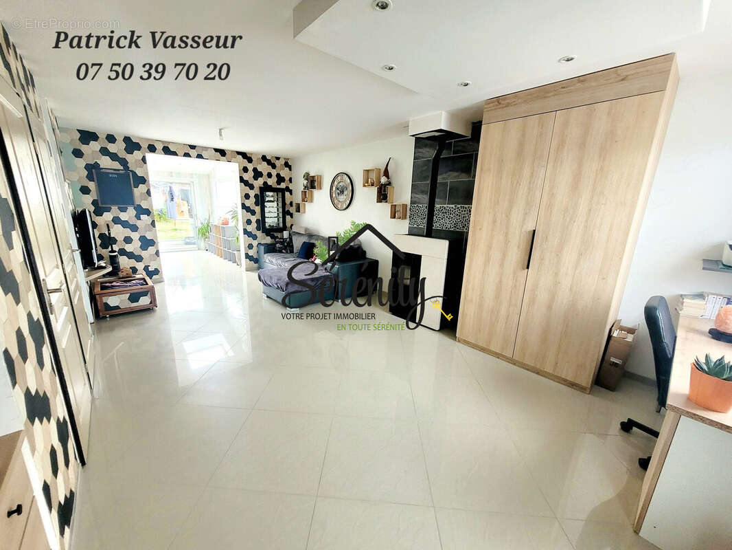 Maison à EVIN-MALMAISON