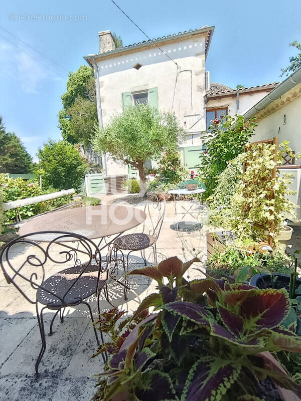 Maison à MONSEGUR