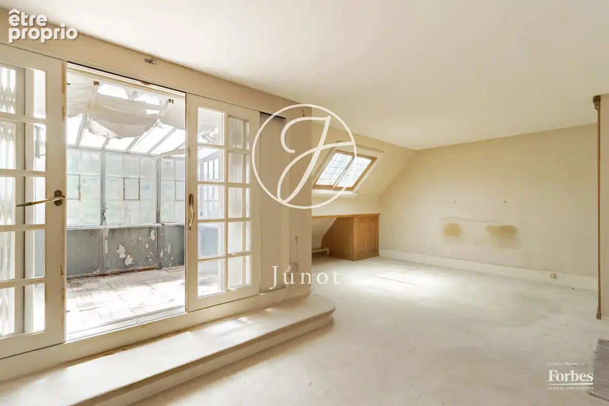 Paris 18e - JULES JOFFRIN - Duplex à vendre - 5 pièces - 114,51m² Carrez - 2 chambres - 1 terrasses 20,12m²- 1 véranda 6,31m² - photo 10