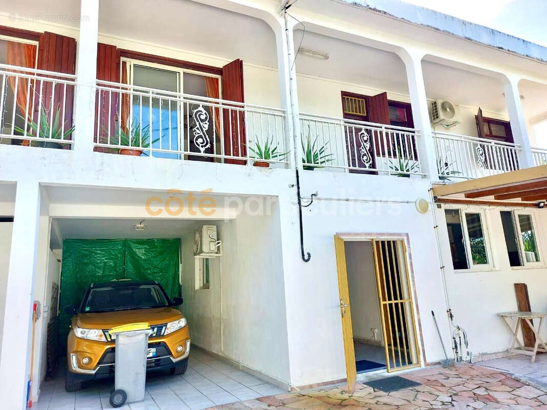 Appartement à PETIT-BOURG