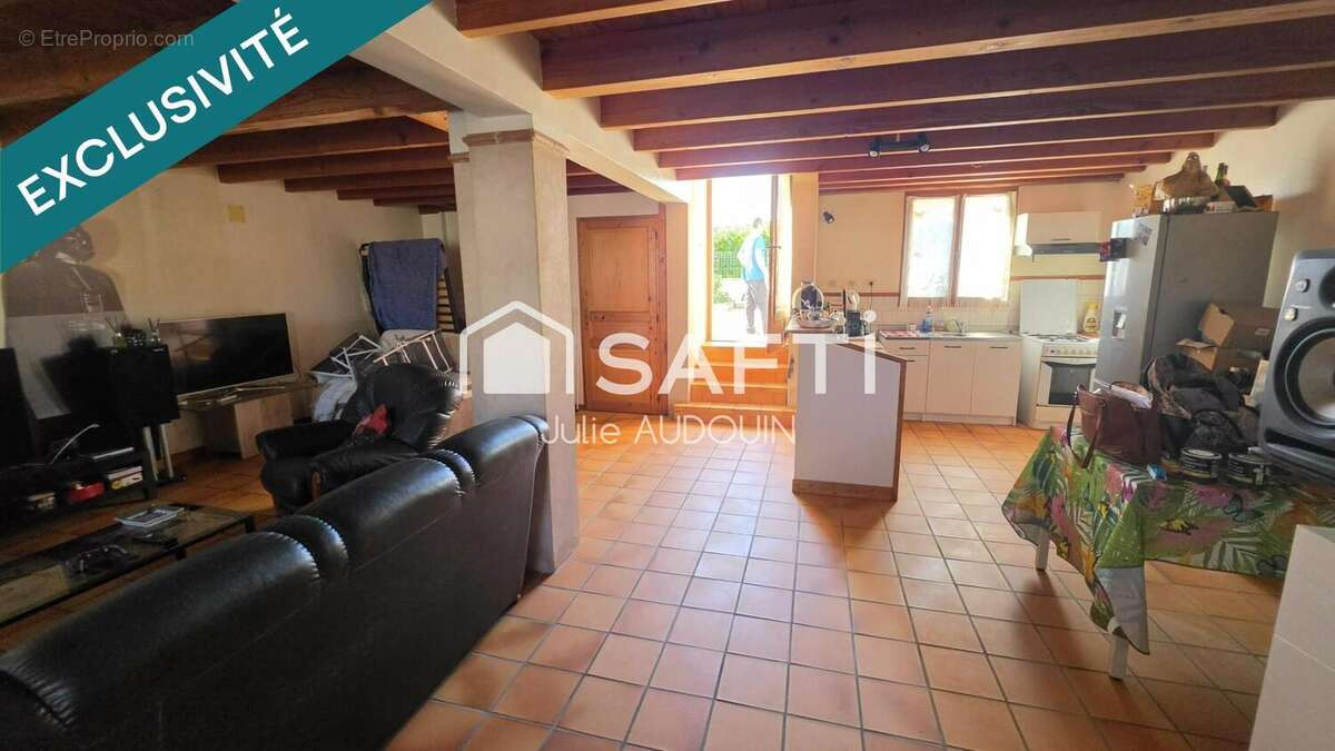 Maison 100 m² à Le Douhet  - photo 6