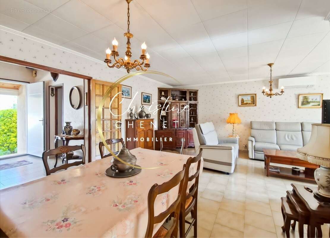 Maison familiale 136 m² avec jardin – 4 chambres – Grand garage. Au calme - photo 8