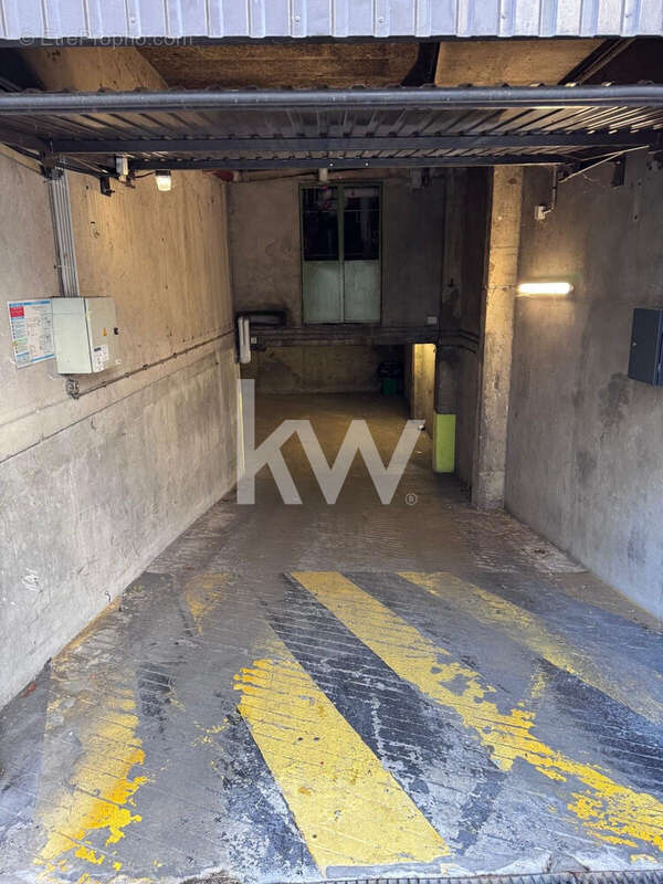 Parking à vendre à Paris-15e (75015) - photo 3