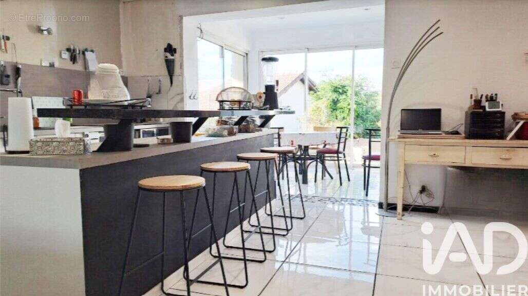 Photo 5 - Maison à SAINT-CHAMOND