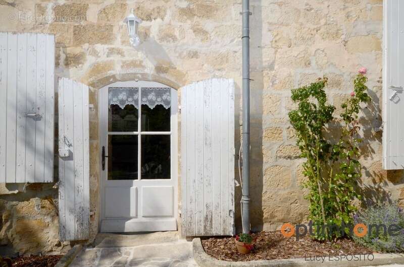 Maison à NANTEUIL-EN-VALLEE