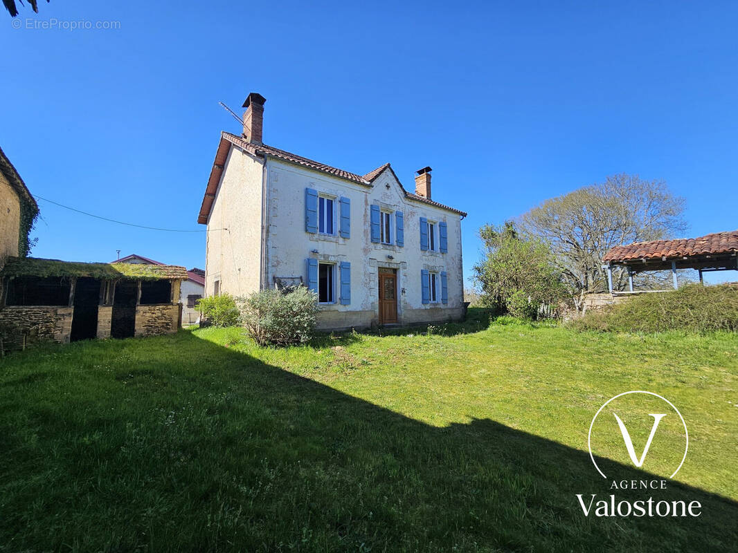 Maison à CAZALIS