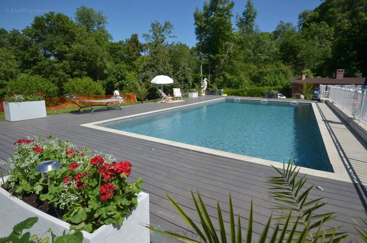 Maison à BOISSISE-LE-ROI