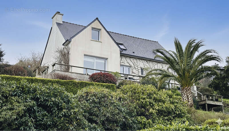 Maison à ROSCANVEL