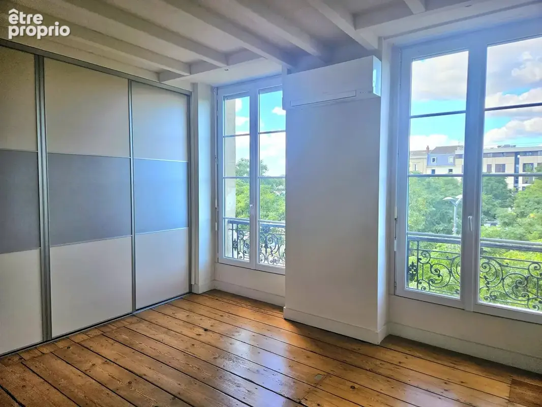 Bordeaux Appartement de 241m2 terrasse et cave - photo 9