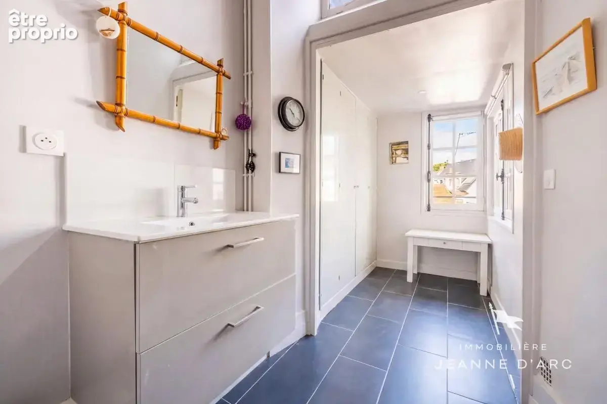 Versailles – place hoche – appartement familial 94 m² –  3e étage sur 4 - 3 chambres  – cave -  local vélo - photo 11