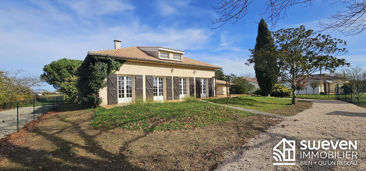 Maison 145 m² à Seysses  - photo 2