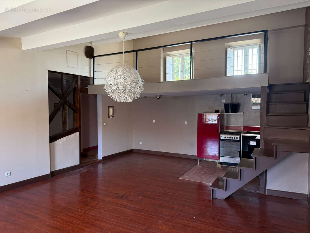 Appartement atypique dans un esprit loft - photo 4