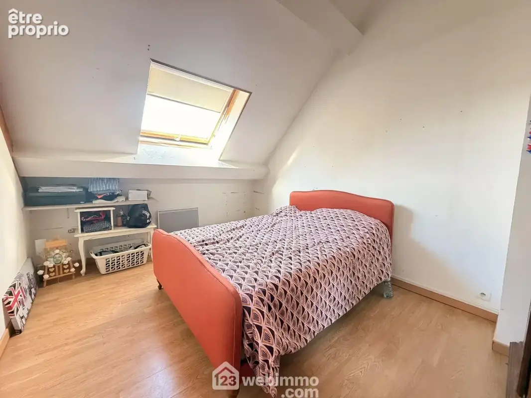 La première chambre de 11 m²