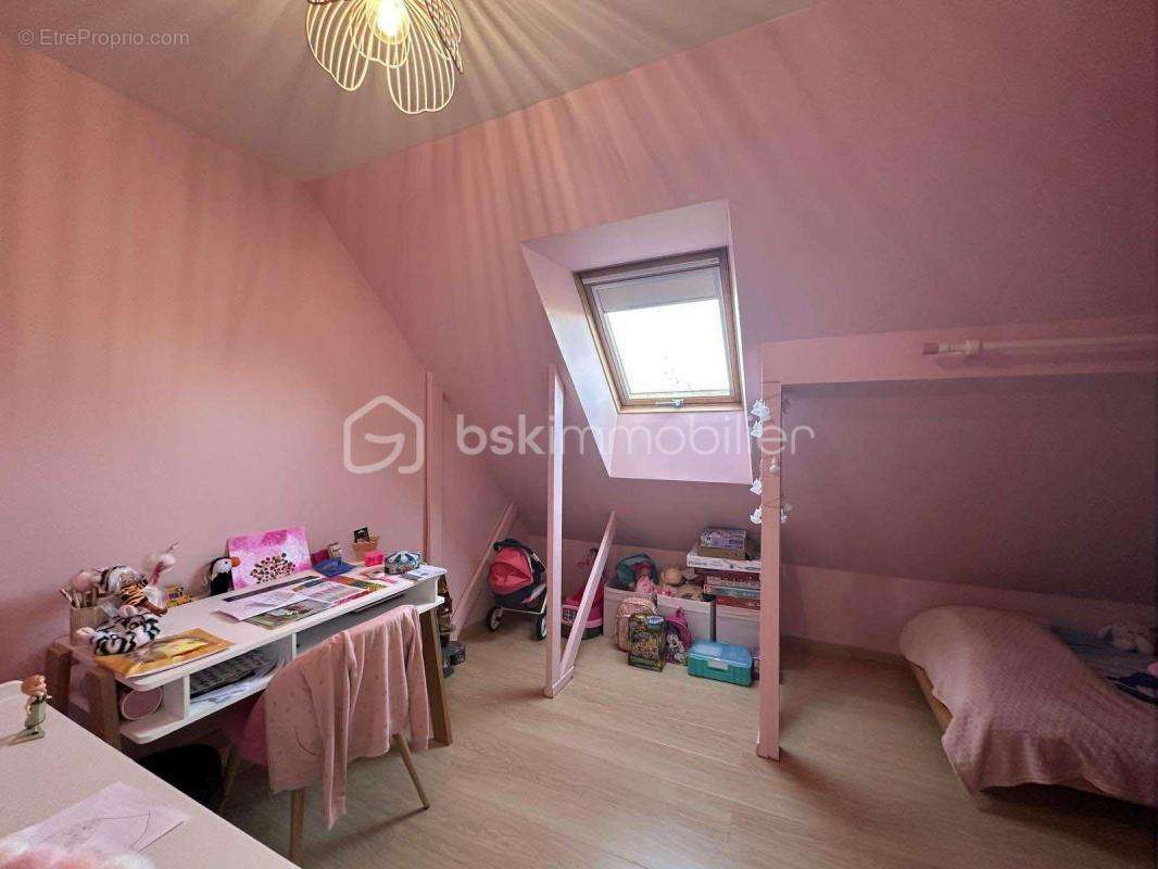 Maison à BRIE-COMTE-ROBERT