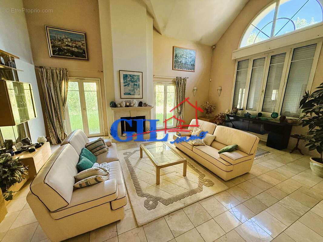 Seine port - propriete bord de seine de 284m2 habitables - terrain plat de 2000m² - photo 8