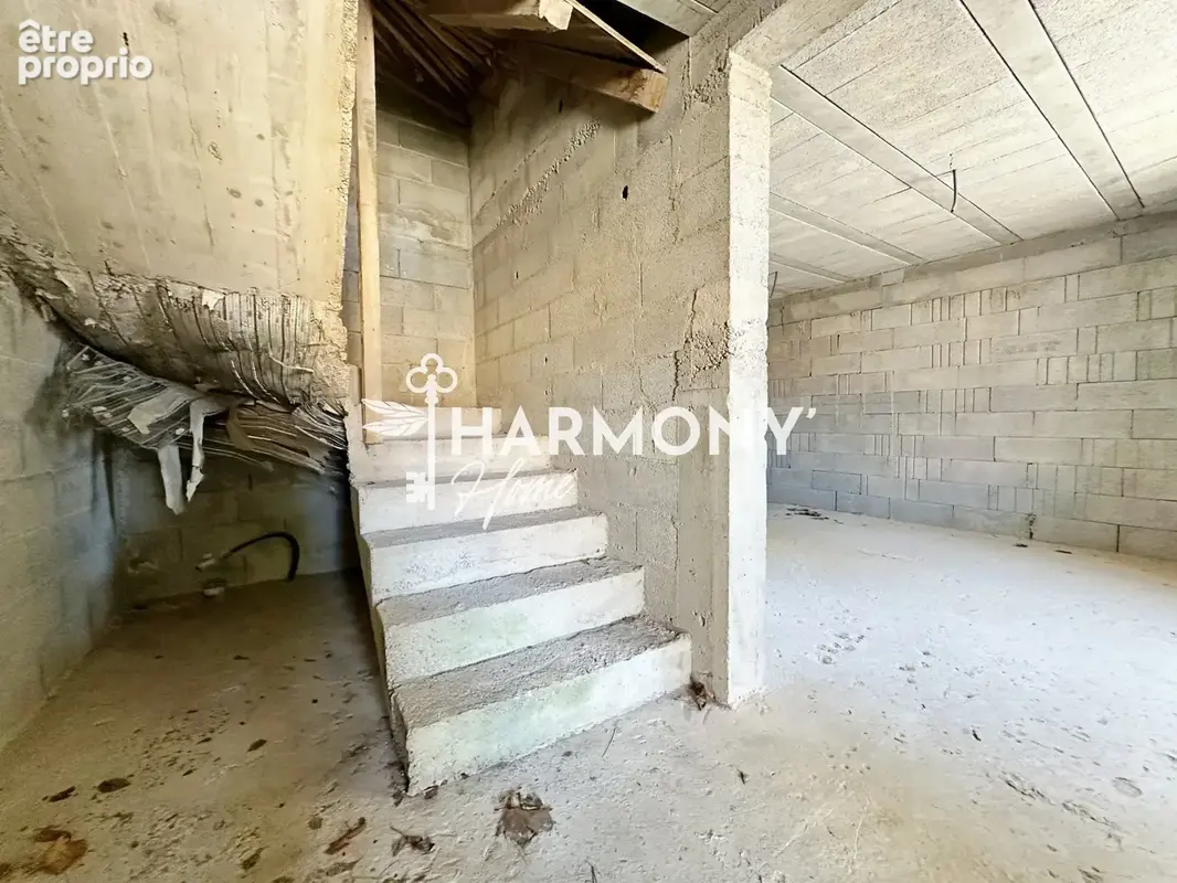 Maison 140 m² à Rians  - photo 8