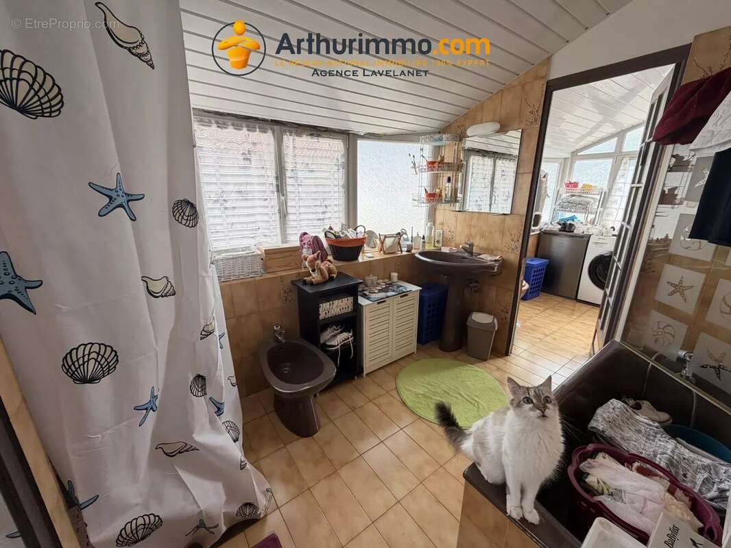 À vendre - maison louée - garage, terrasse & jardin - 09300 lavelanet - photo 12
