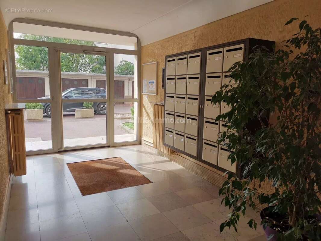 Appartement à NOGENT-SUR-MARNE