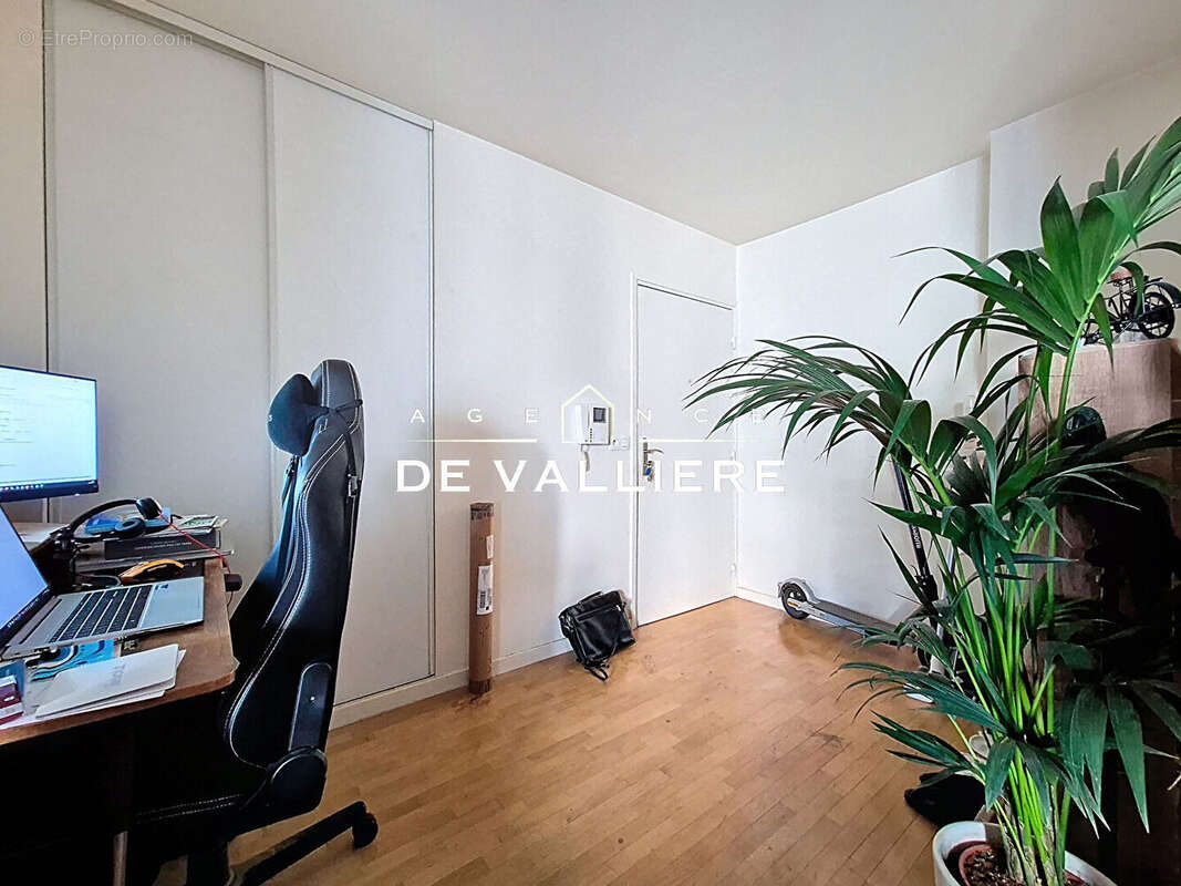 Appartement à NANTERRE