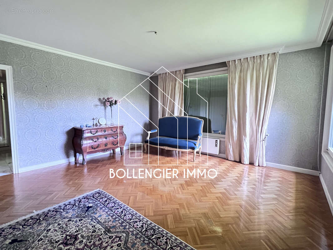 Maison à SAINT-FLORIS