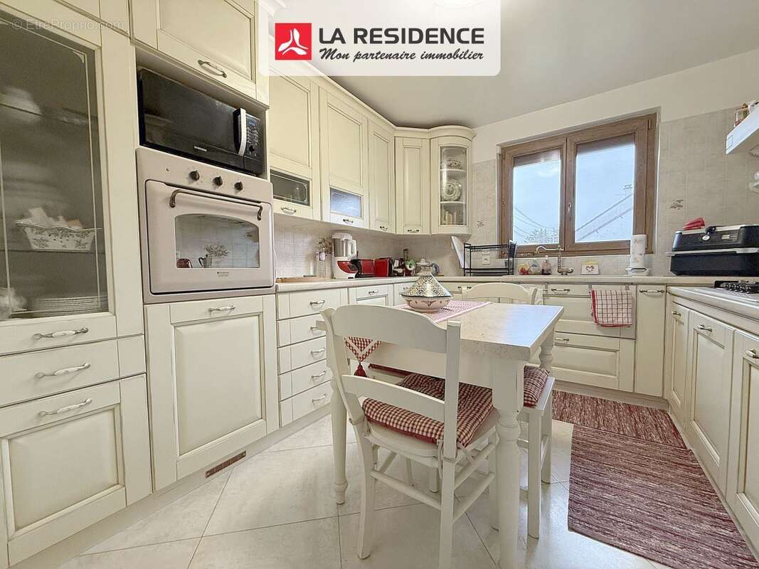 Maison 130 m² à Bennecourt  - photo 4