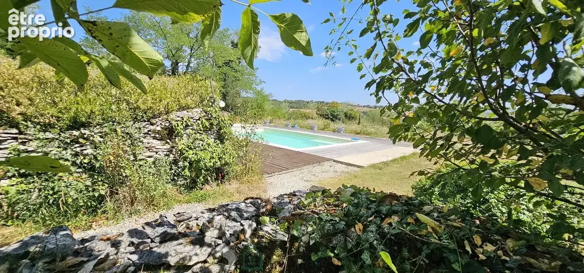 A Rocamadour belle longère avec piscine avec une superbe vue. - photo 6