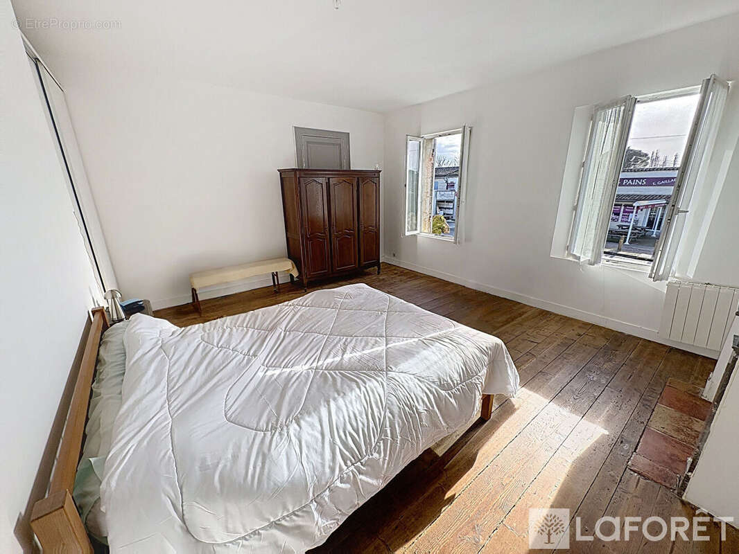 Maison à LUGON-ET-L'ILE-DU-CARNAY