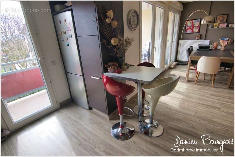 Appartement à SERGY
