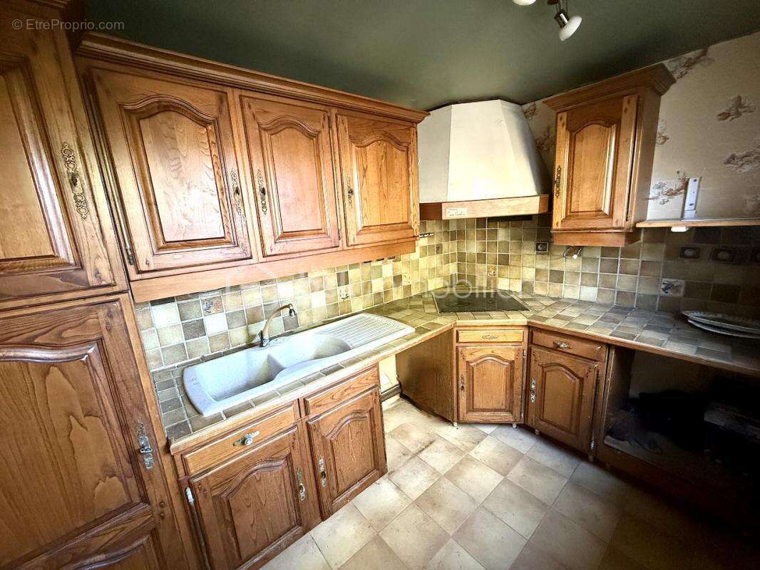 Maison à SAVIGNY-SUR-ORGE