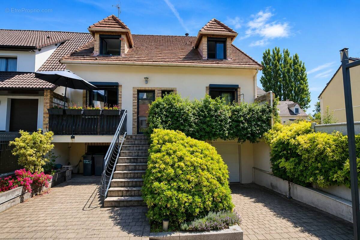 Maison à CRETEIL
