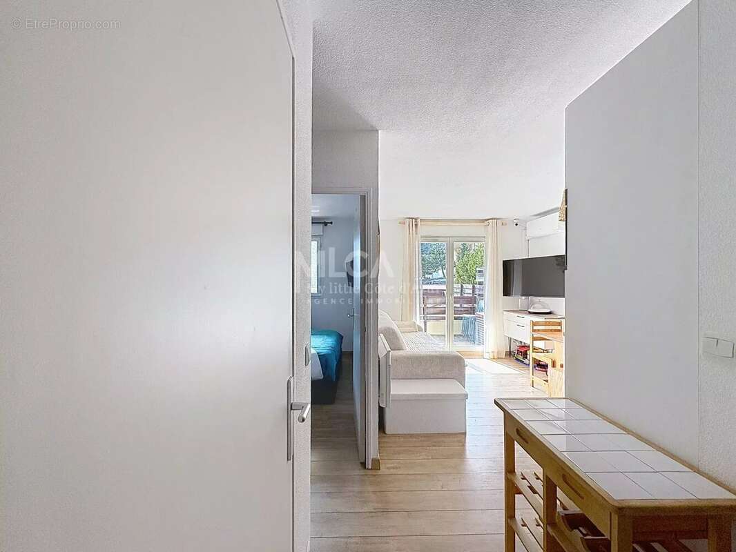 Appartement à SAINT-ETIENNE-DE-TINEE