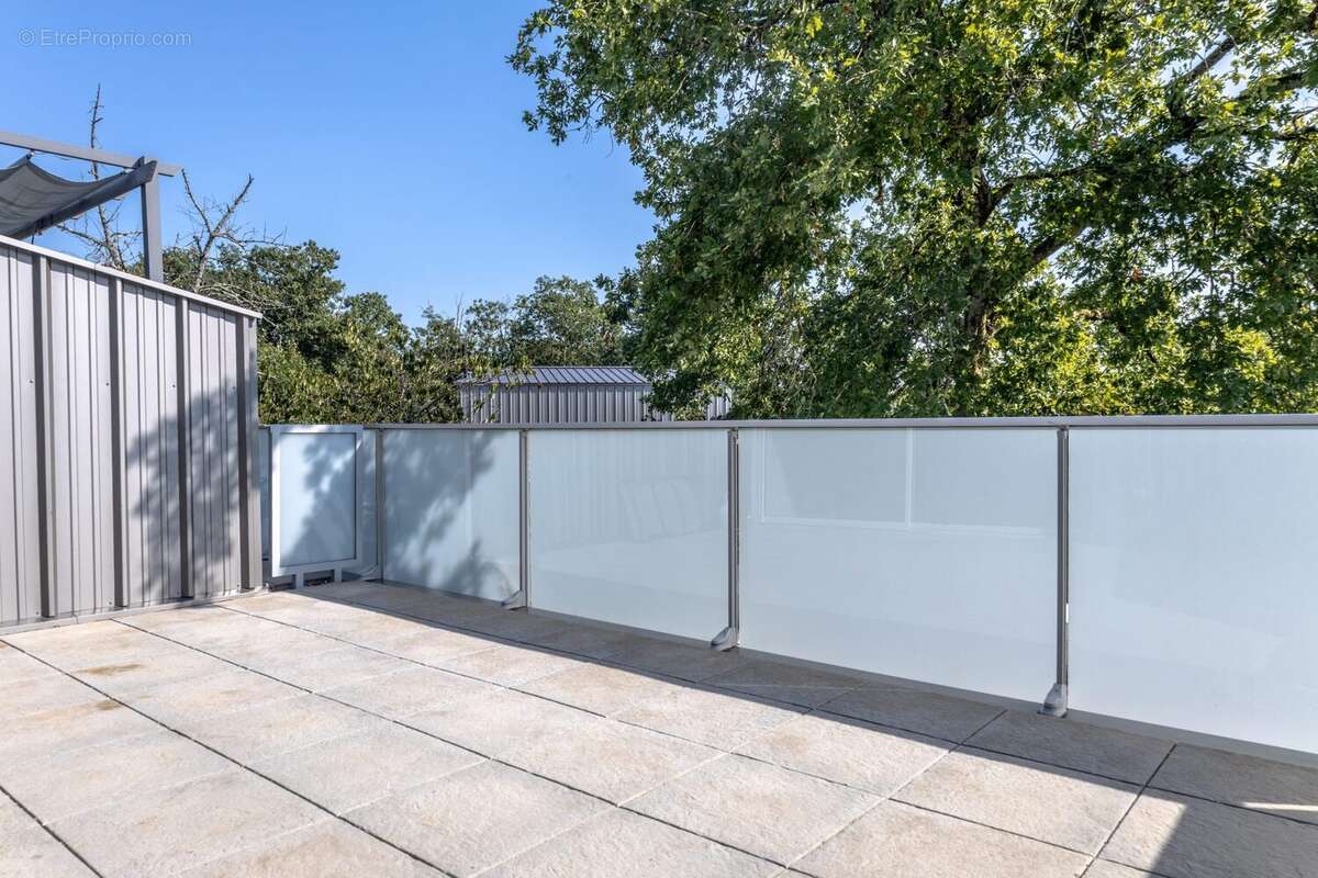 Appartement à PESSAC
