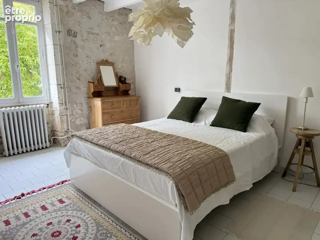 Charmante maison de plain-pied avec grange et piscine - photo 10