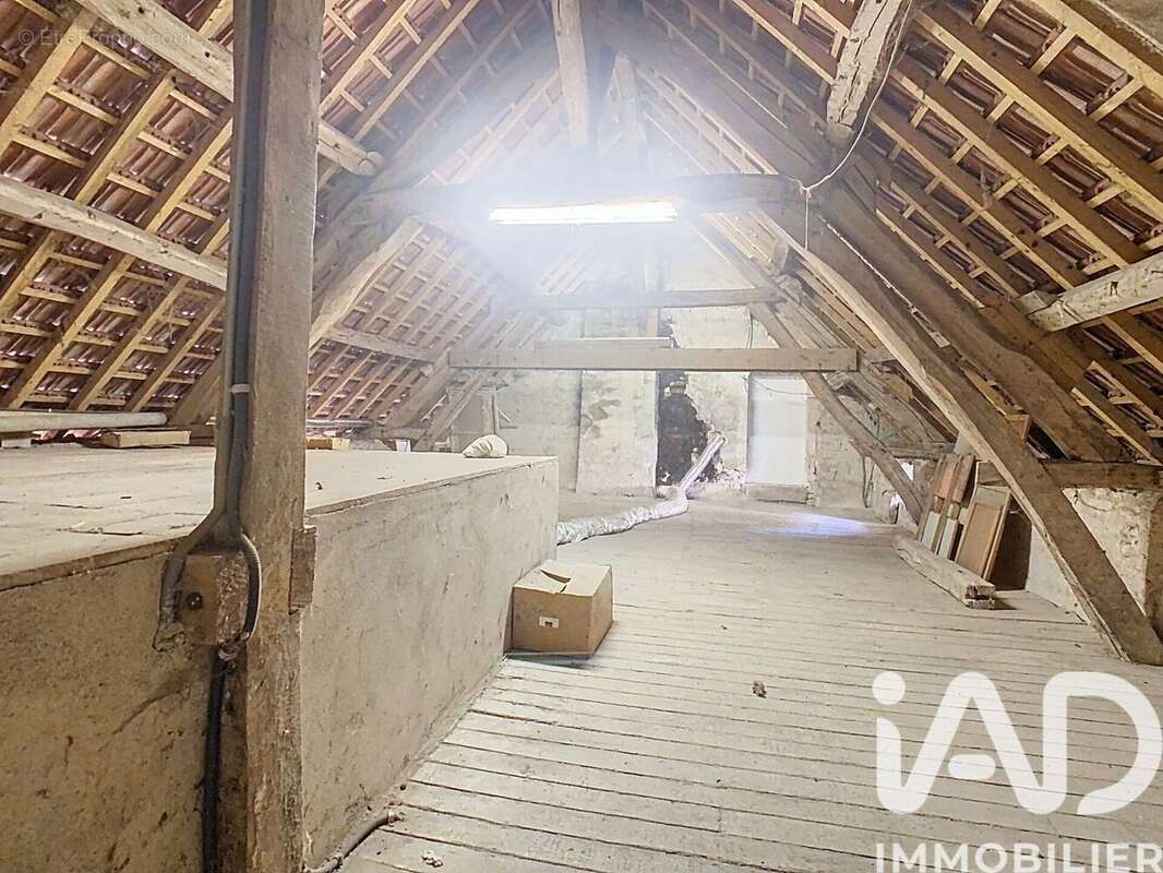 Maison 99 m² à Pleurs  - photo 8
