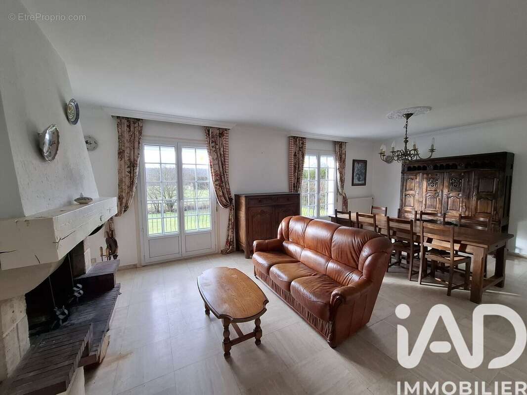 Photo 8 - Maison à LA BONNEVILLE-SUR-ITON