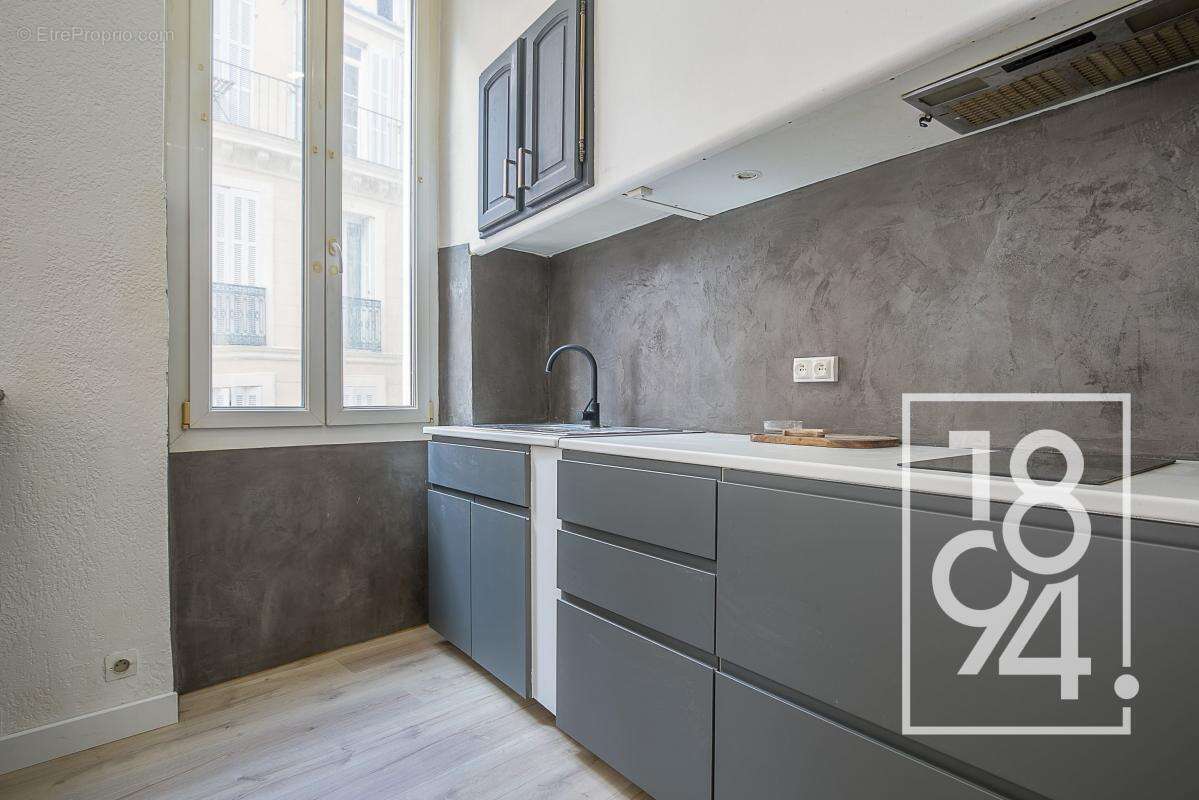 Appartement à MARSEILLE-6E