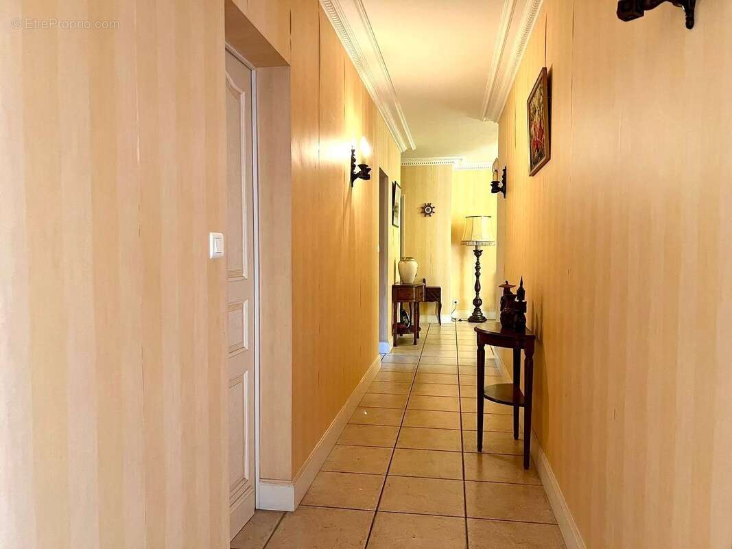 Maison à SAINT-LAURENT-DES-VIGNES