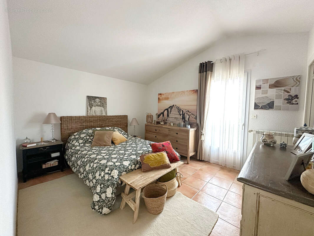 Maison à SAINT-CYPRIEN